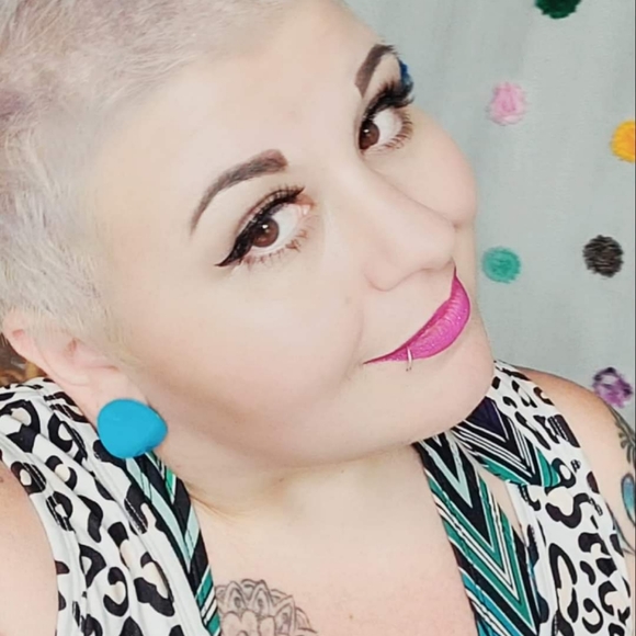 Meet your Posher, Bekah - Picture 11 of 12